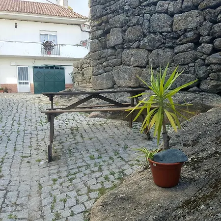 José Domingos Hébergement de vacances *